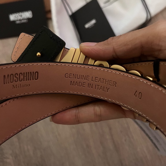 Authentic Moschino Milano belt (NEW) - Picture 3 of 6